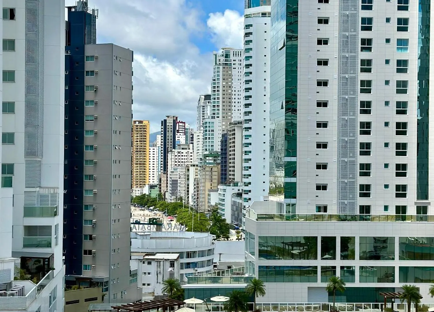 Brandt Apartamentos Balneário Camboriú Brasilien